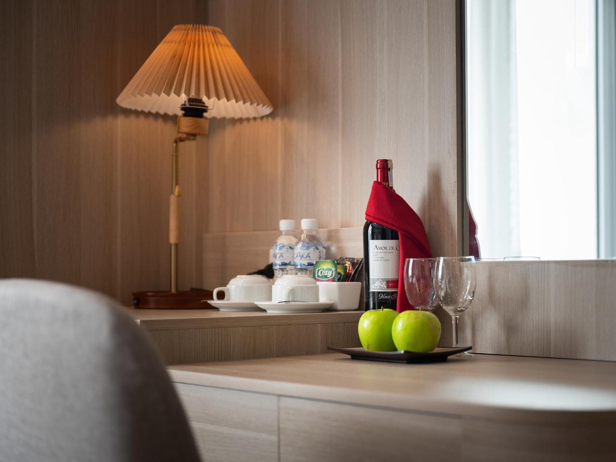 Minasi Premium Hotel Hanoï Extérieur photo