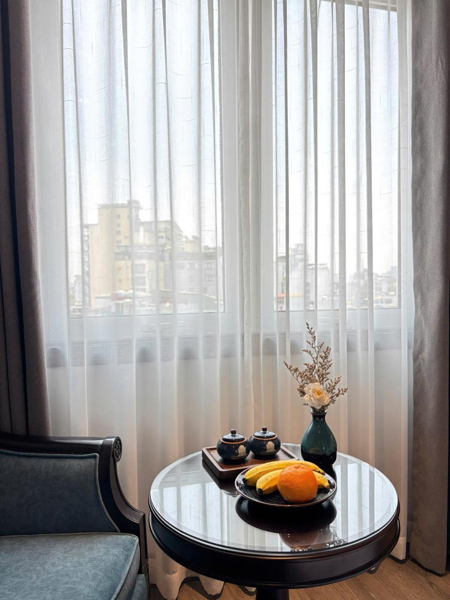 Minasi Premium Hotel Hanoï Extérieur photo